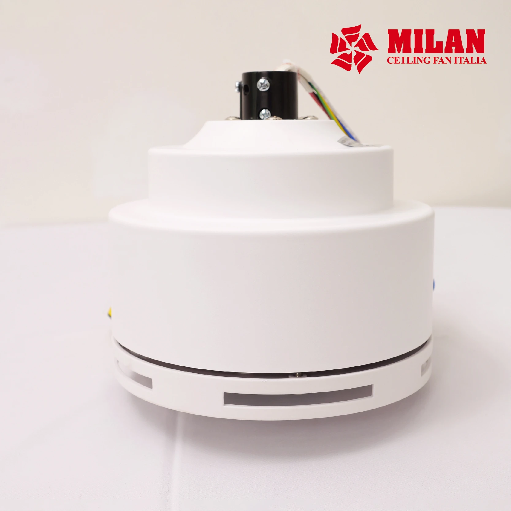 https://quattranitalia.vn/public/storage/product/227/QUẠT TRẦN MILAN-06.webp